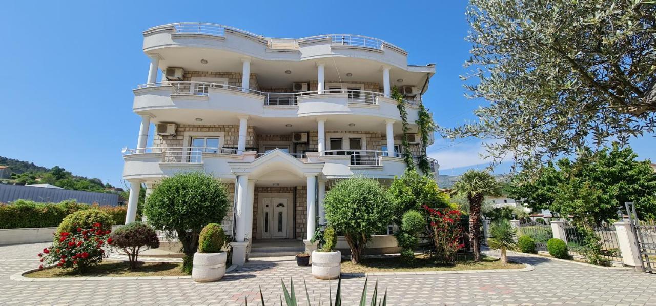 Meti Apartments Ulcinj Luaran gambar
