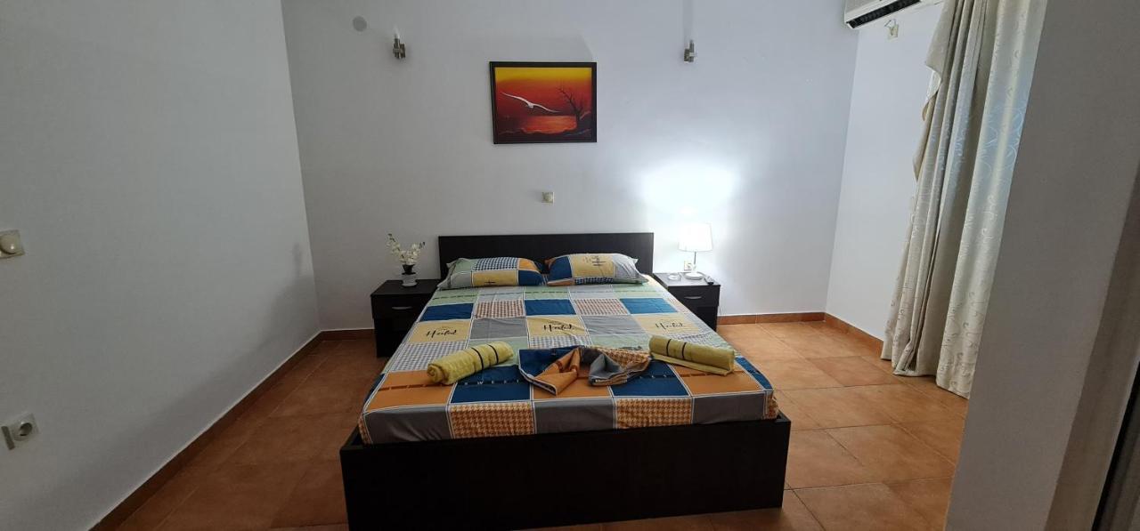 Meti Apartments Ulcinj Luaran gambar
