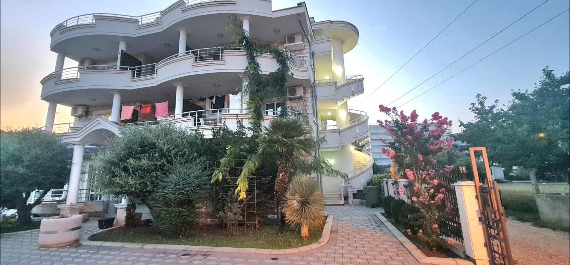 Meti Apartments Ulcinj Luaran gambar